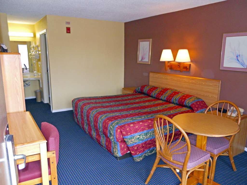 Americas Best Inn - Savannah I-95 Georgetown الغرفة الصورة