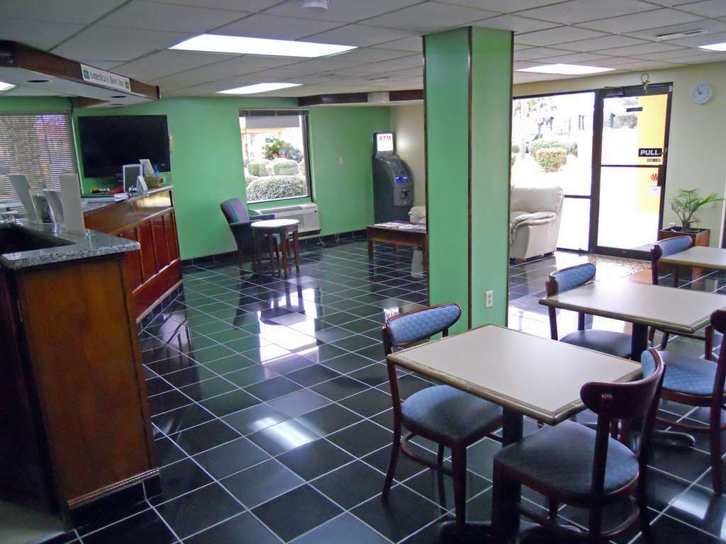 Americas Best Inn - Savannah I-95 Georgetown المظهر الداخلي الصورة