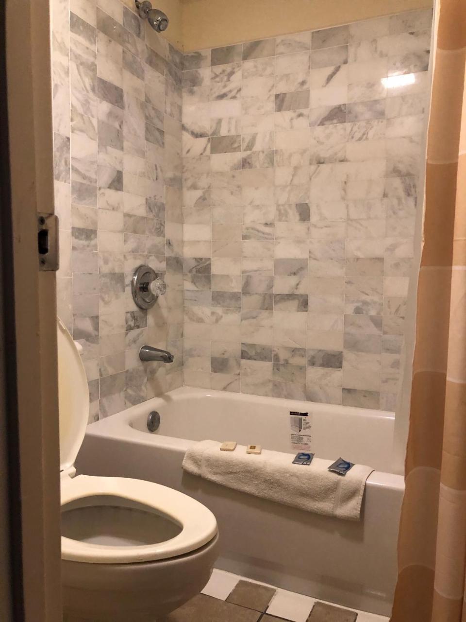 Americas Best Inn - Savannah I-95 Georgetown المظهر الخارجي الصورة