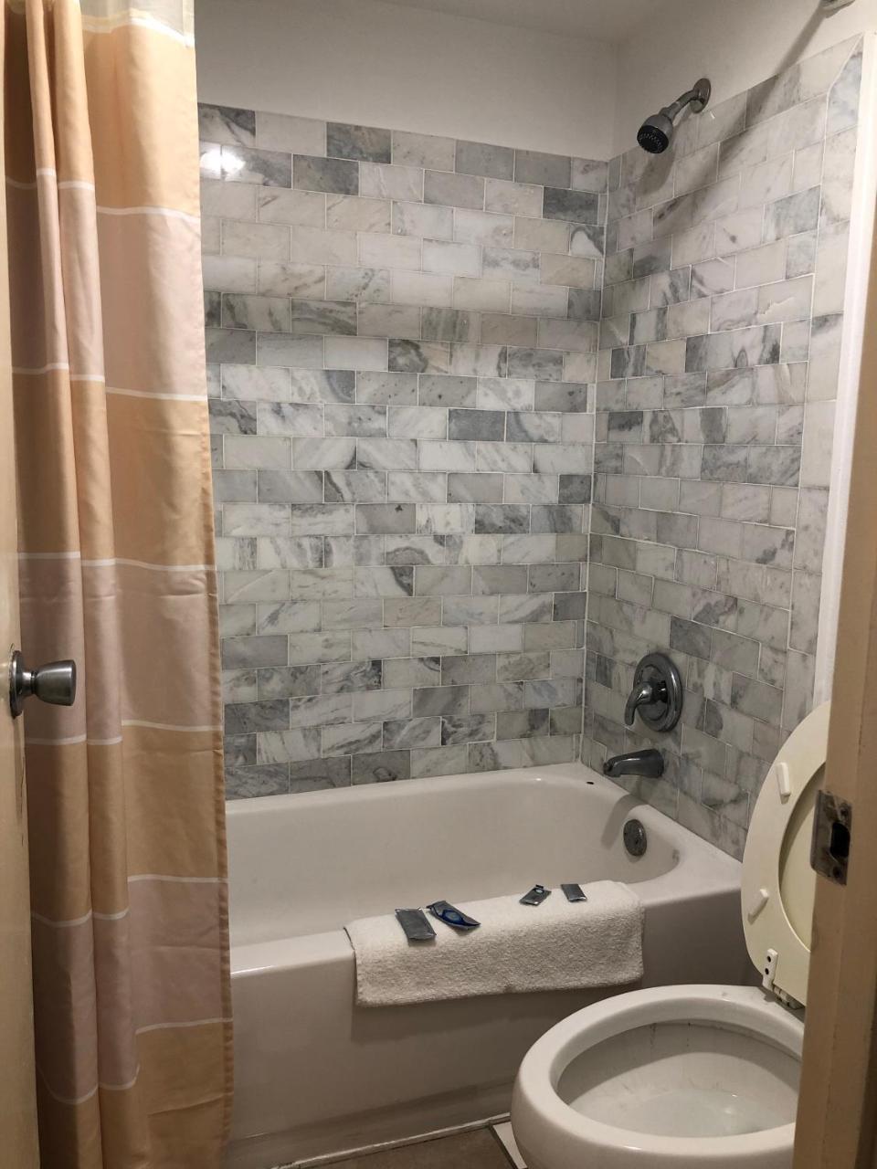 Americas Best Inn - Savannah I-95 Georgetown المظهر الخارجي الصورة